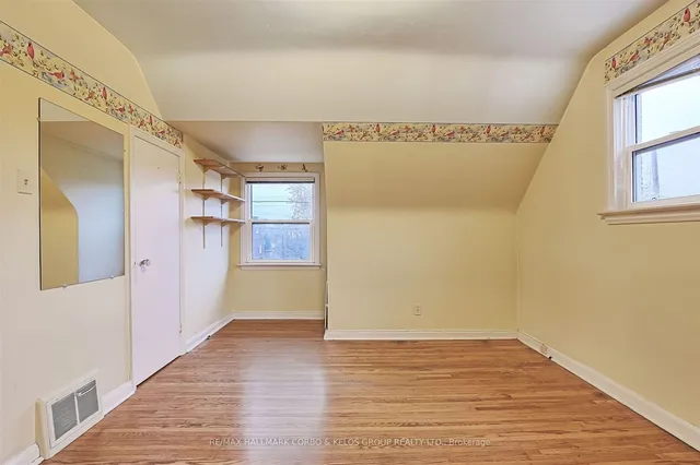 Additional image 26 of 7 Calderon Cres