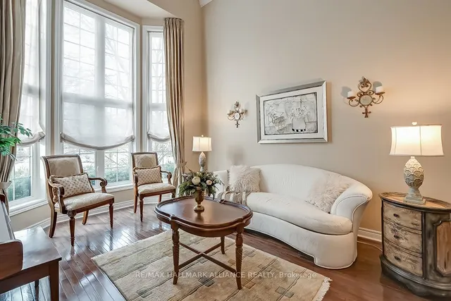 Additional image 7 of 1510 Craigleith Rd