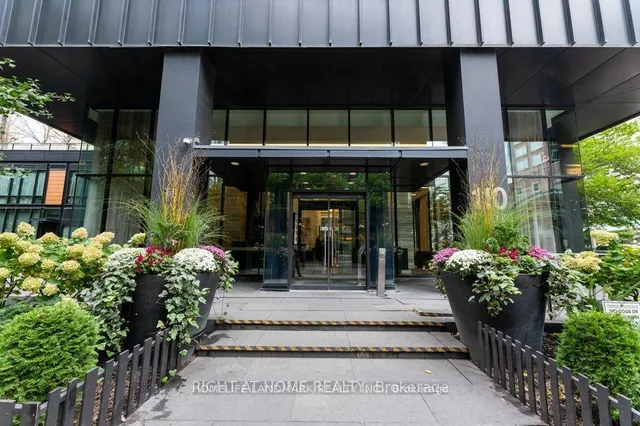 Additional image 3 of 110 Charles St Unit Th03