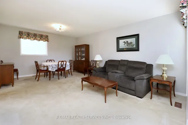 Additional image 8 of 12 Summerfield Cres