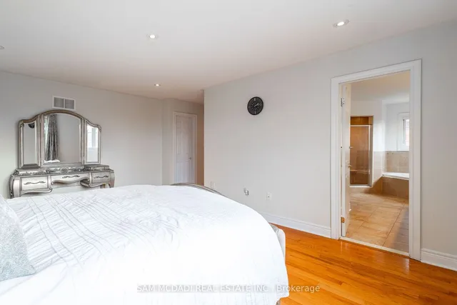 Additional image 17 of 6844 Golden Hills Way