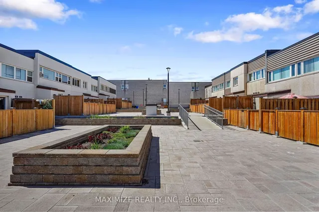 Additional image 33 of 1055 Dundas St Unit 192