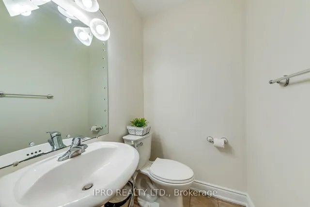 Additional image 20 of 6028 Silken Laumann Way