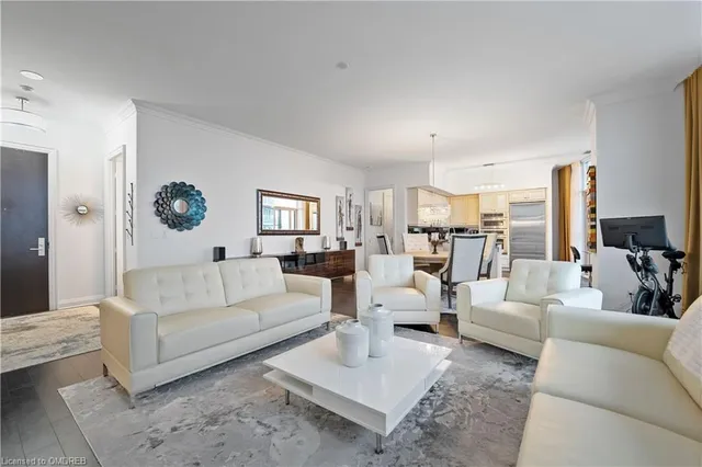 Additional image 15 of 50 Absolute Ave Unit PH3 - 5003