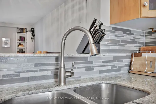 Additional image 7 of 3480 Upper Middle Rd Unit 17