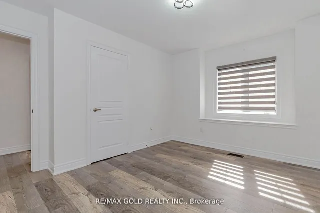 Additional image 28 of 3485 Fourth Line