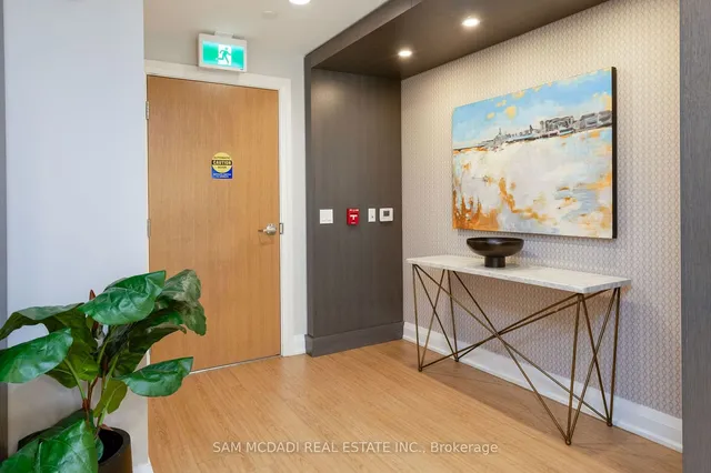 Additional image 23 of 128 Grovewood Common Unit 119