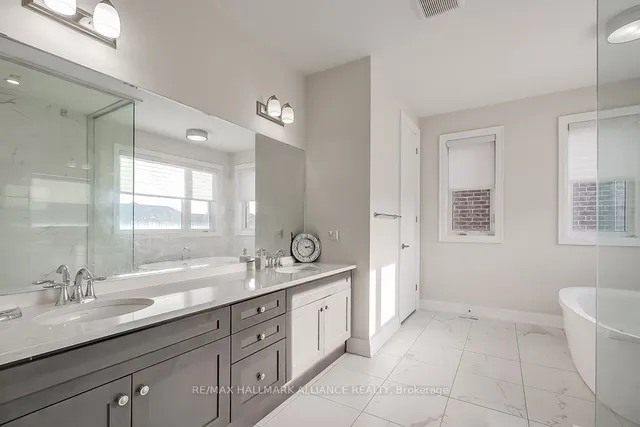 Additional image 26 of 3186 Hines Dr