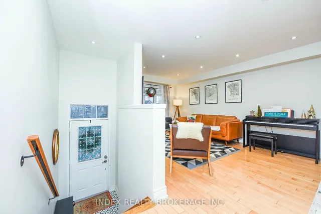 Additional image 6 of 4950 Albina Way Unit 20