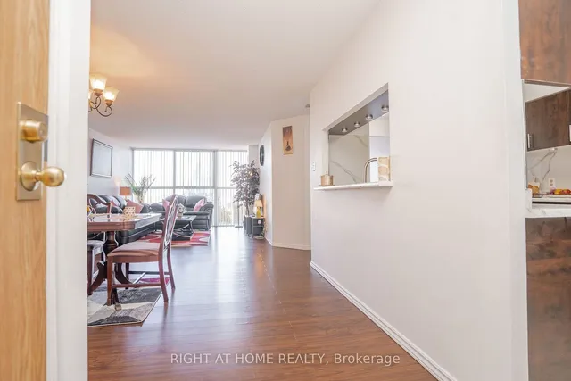 Additional image 9 of 35 Trailwood Dr Unit 513