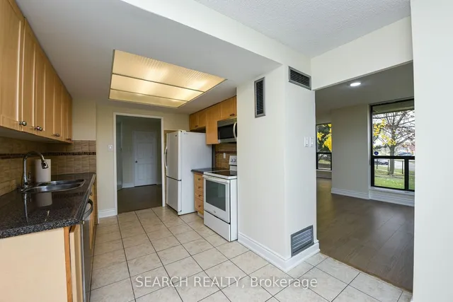 Additional image 16 of 1155 Bough Beeches Blvd Unit 101