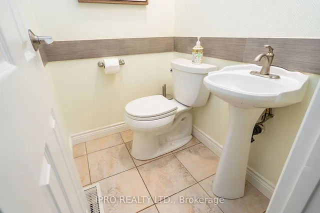 Additional image 15 of 23 Ferndale Cres