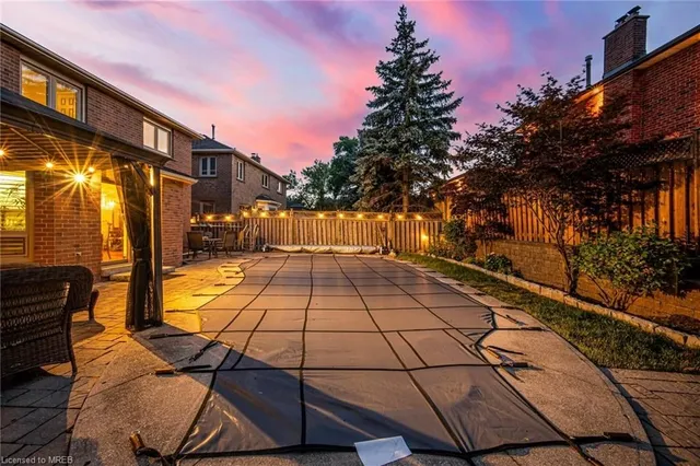 Additional image 22 of 1438 Winterbourne Dr