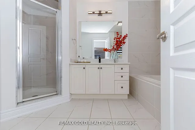 Additional image 18 of 3485 Fourth Line