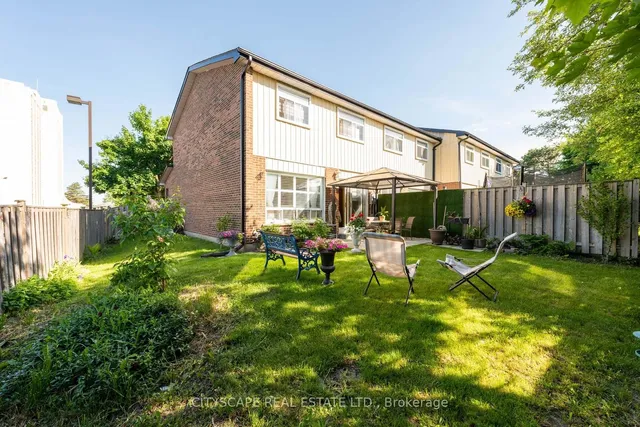 Additional image 35 of 32 Vodden Crt