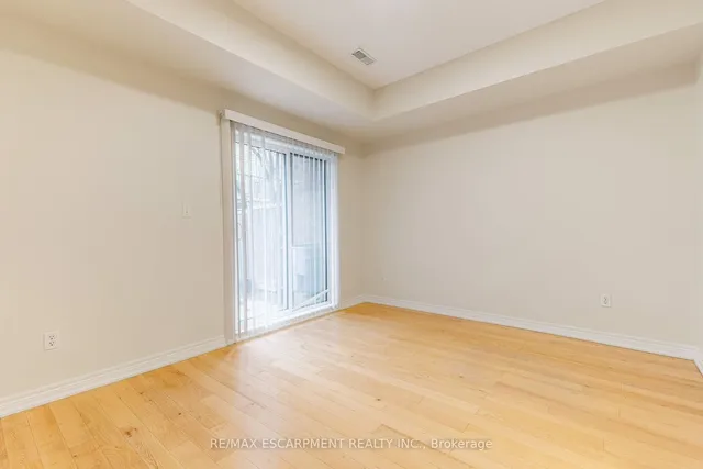 Additional image 30 of 682 Summers Common