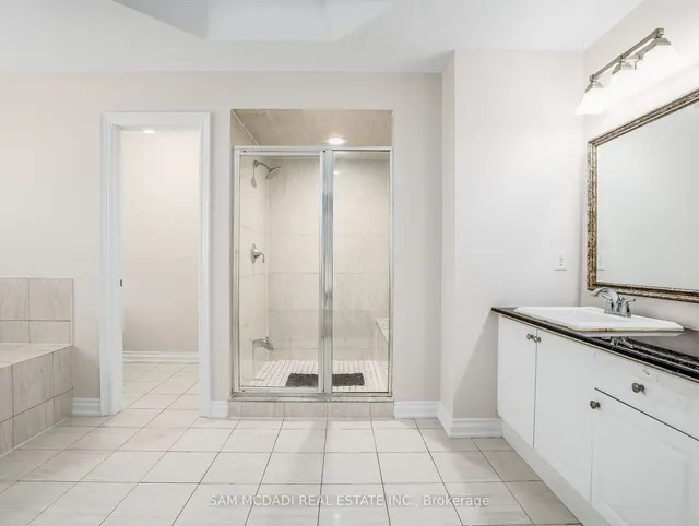 Additional image 22 of 7 Canis St