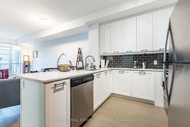 Additional image 9 of 2480 Prince Michael Dr Unit 414