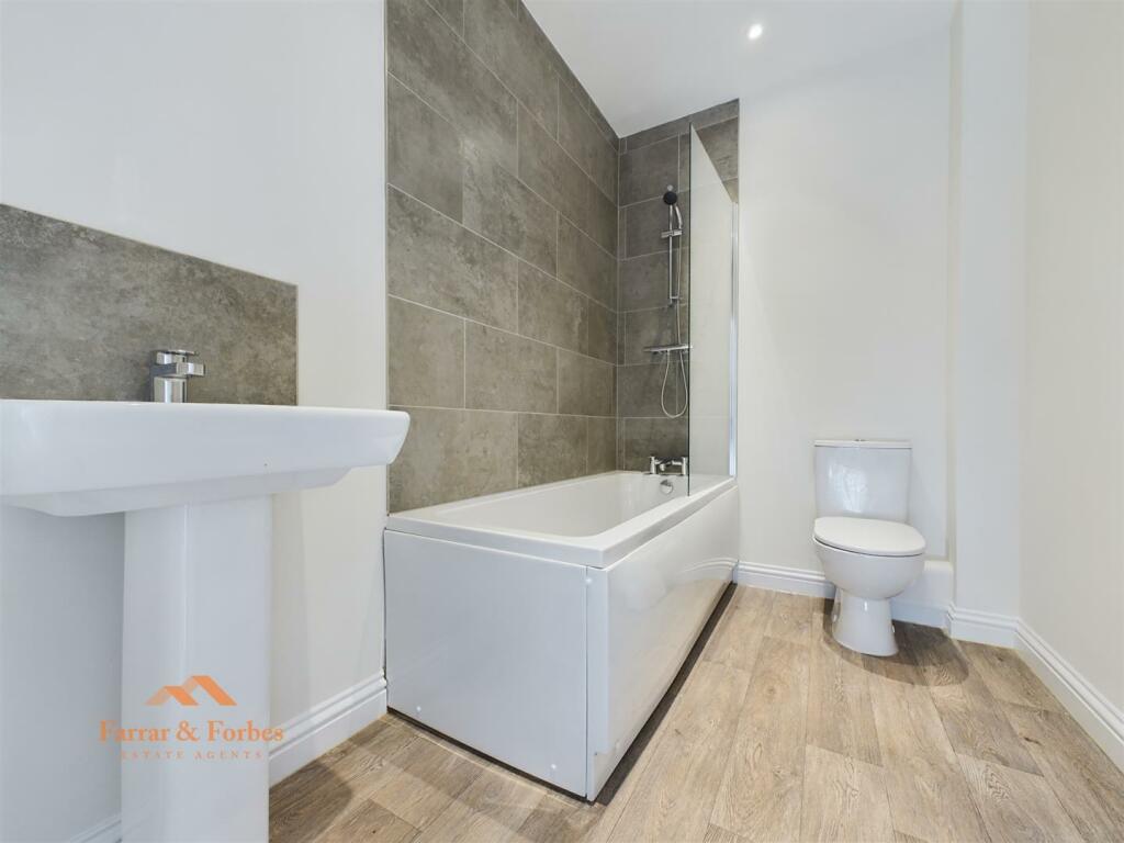 Additional image 21 of Melbourne Gardens, Burnley