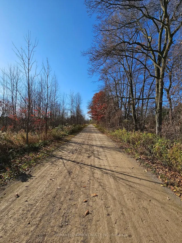 Additional image 17 of 5127 Milburough Line