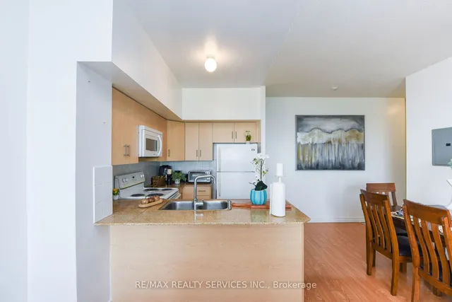 Additional image 18 of 7405 Goreway Dr Unit 716