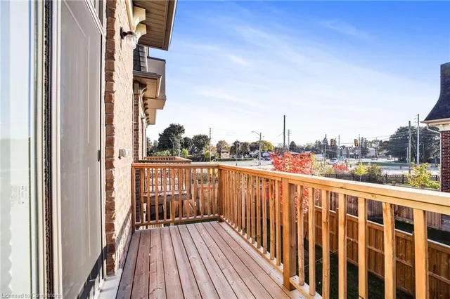 Additional image 35 of 2122 Royal Gala Cir