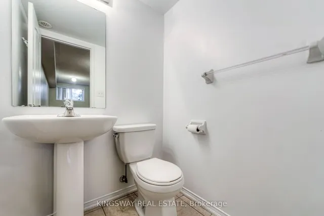 Additional image 14 of 2488 Post Rd Unit 21