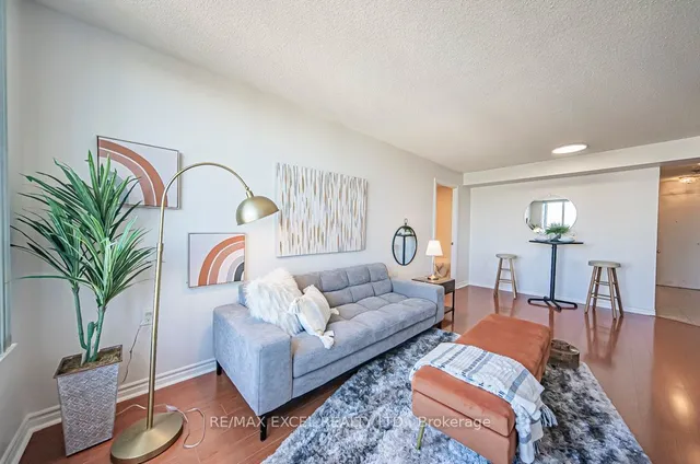 Additional image 7 of 2627 Mccowan Rd Unit 2005