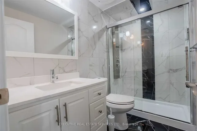 Additional image 31 of 48 Foothills Cres