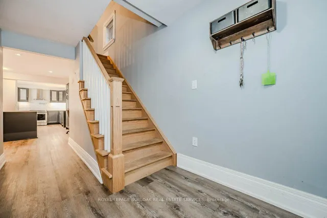 Additional image 5 of 574 Clark Ave