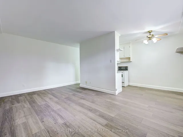 Additional image 28 of 40 Cavell Ave