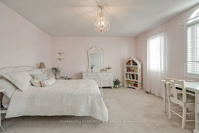 Additional image 27 of 1510 Craigleith Rd