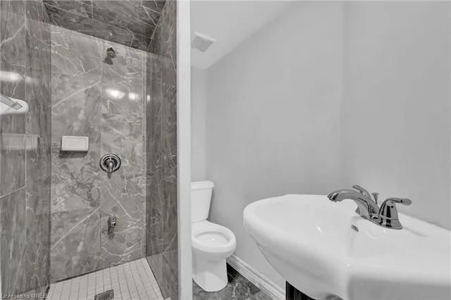 Additional image 34 of 48 Zachary Dr