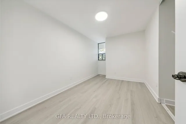 Additional image 23 of 1300 Marlborough Crt Unit 309