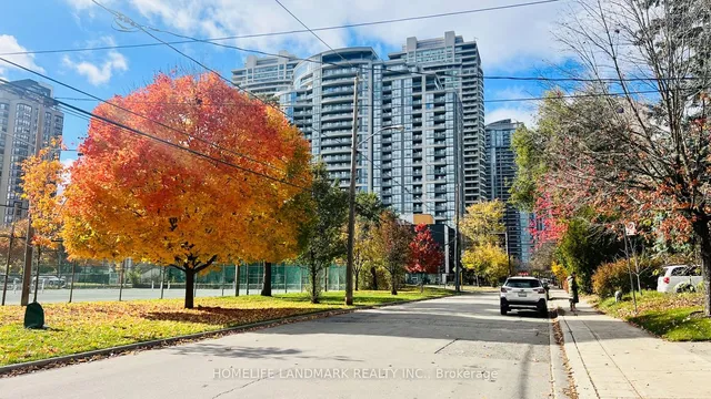 Additional image 32 of 90 Elmwood Ave