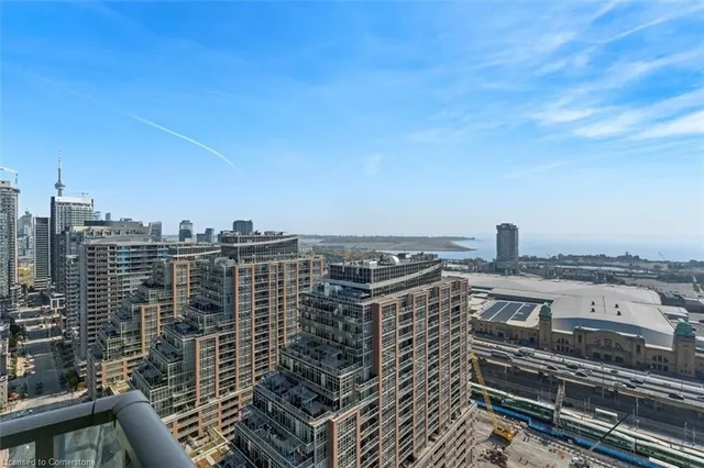 Additional image 3 of 135 East Liberty St Unit 2411