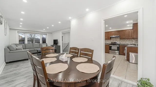 Additional image 11 of 3686 Darla Dr