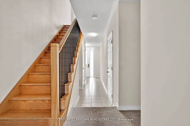 Additional image 9 of 15 Bretlon St