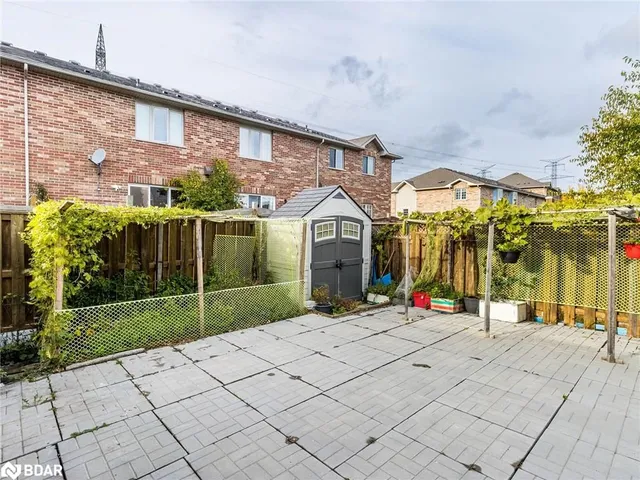 Additional image 41 of 571 Rossellini Dr