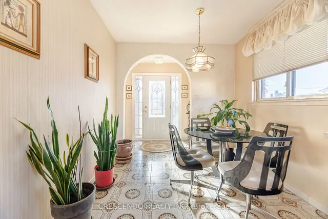 Additional image 6 of 3659 Holden Cres