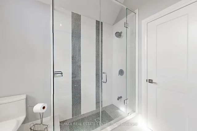 Additional image 27 of 92 Holt Dr