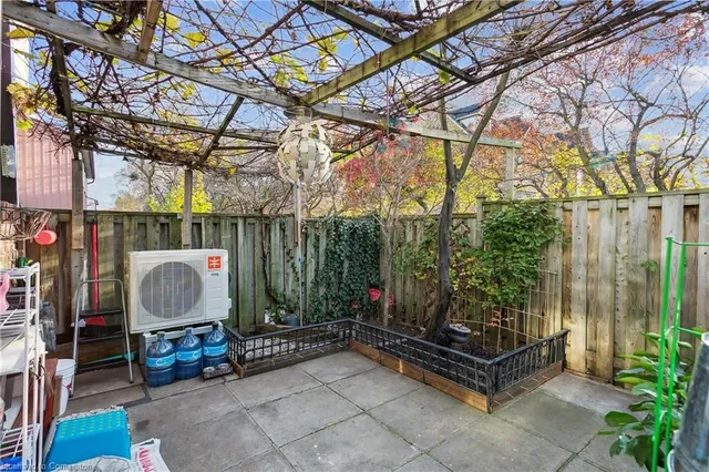 Additional image 48 of 1221 Dundix Rd Unit 176