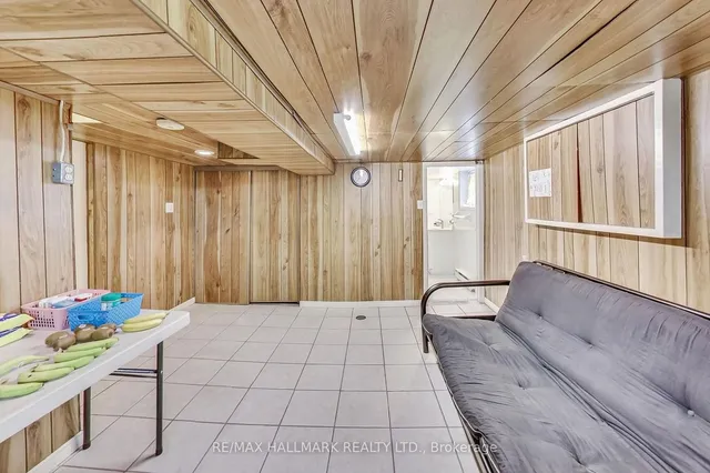 Additional image 30 of 400 Christie St