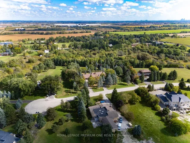 Additional image 39 of 8 Beamish Crt