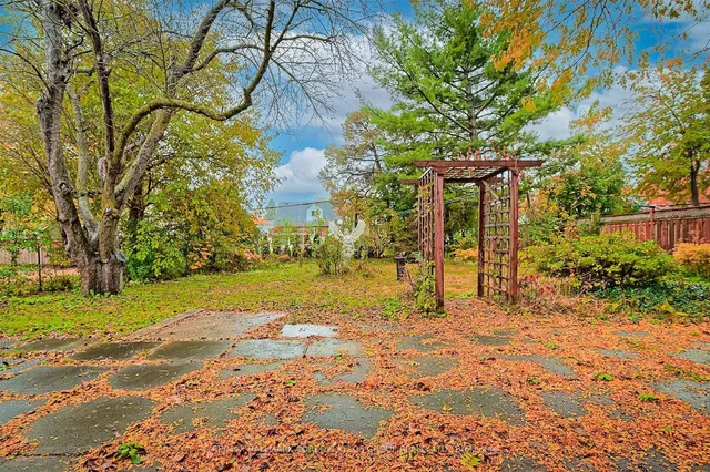 Additional image 38 of 7 Calderon Cres