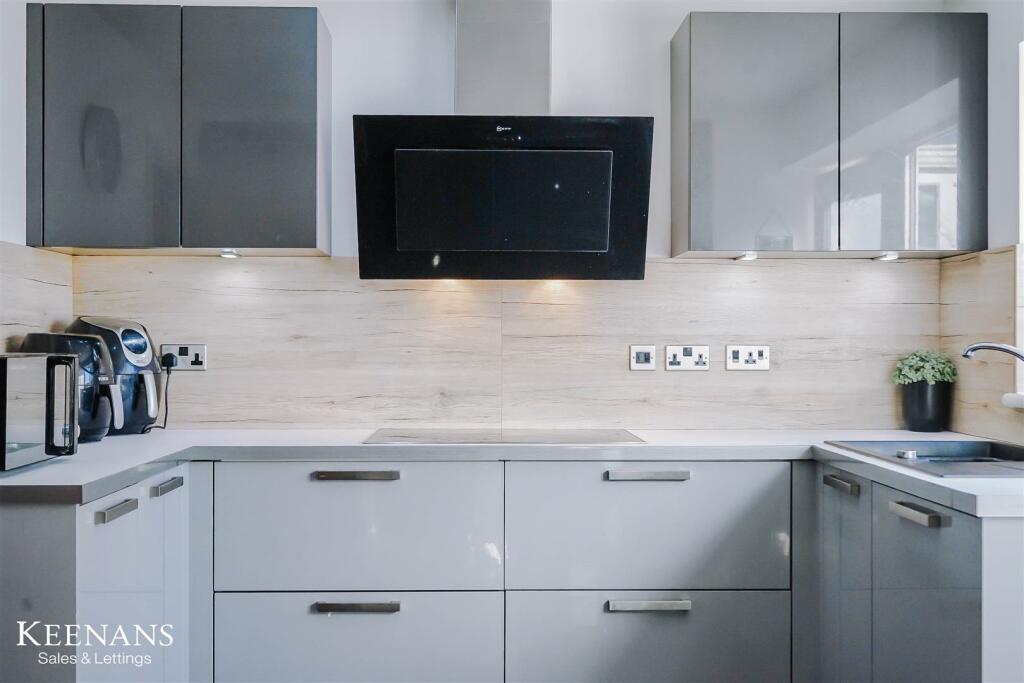 Additional image 22 of The Spinney, Burnley