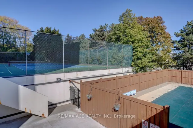 Additional image 33 of 3 Lisa St Unit 1401