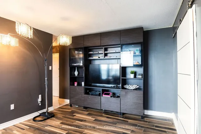 Additional image 2 of 3145 Queen Frederica Dr Unit 802