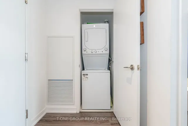 Additional image 22 of 20 Edward St Unit 1712