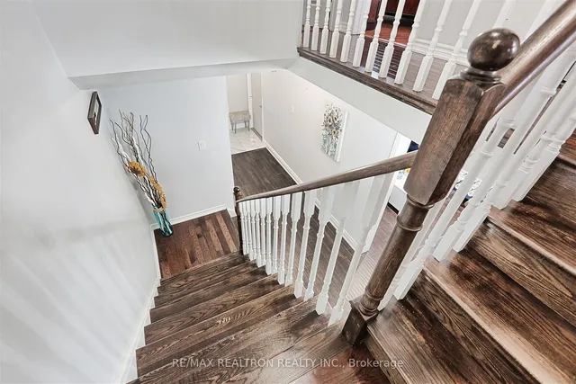 Additional image 18 of 2922 Gulfstream Way